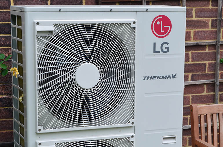 Gas costs 'make heat pumps less expensive to run than boilers' ACR