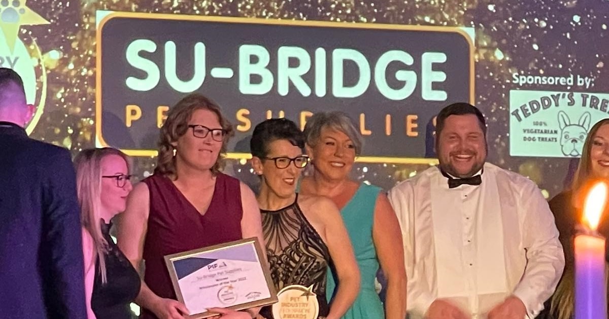 SuBridge Pet Supplies Wins PIF Wholesaler of the Year Award 2022 Pet
