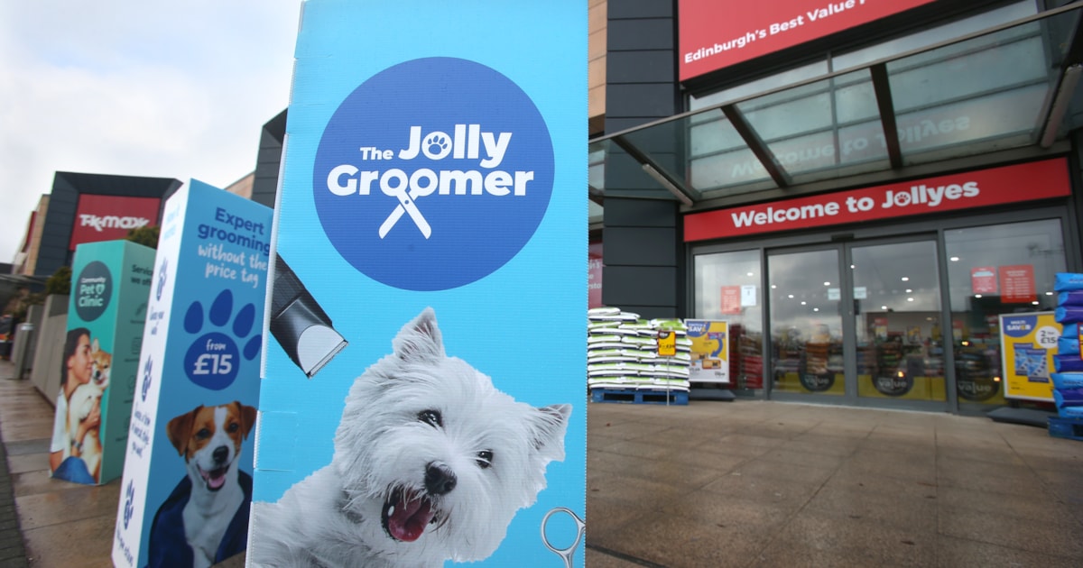 Jollyes invests £1m to expand vet clinics and other animal services