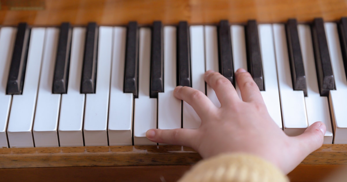 5 top tips for improving your lefthand piano playing Pianist