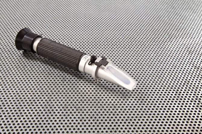 Seawater Refractometer by DD The Aquarium Solution Practical Fishkeeping