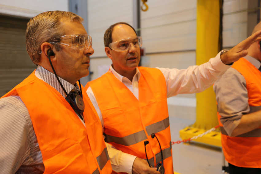 Photo (l to r): Dave Regnery, President of Trane; Jeff Moe