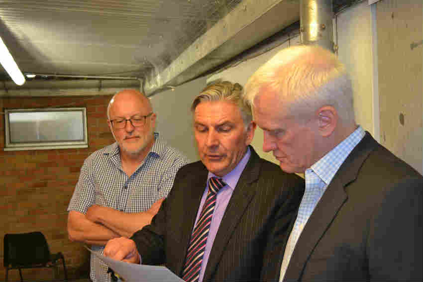 Nigel Upson (Soanes), Ken Riley (DK Heat Recovery), Graham Stuart MP