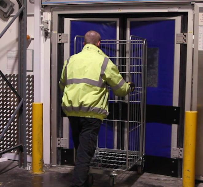 supermarket thermal door energy saving