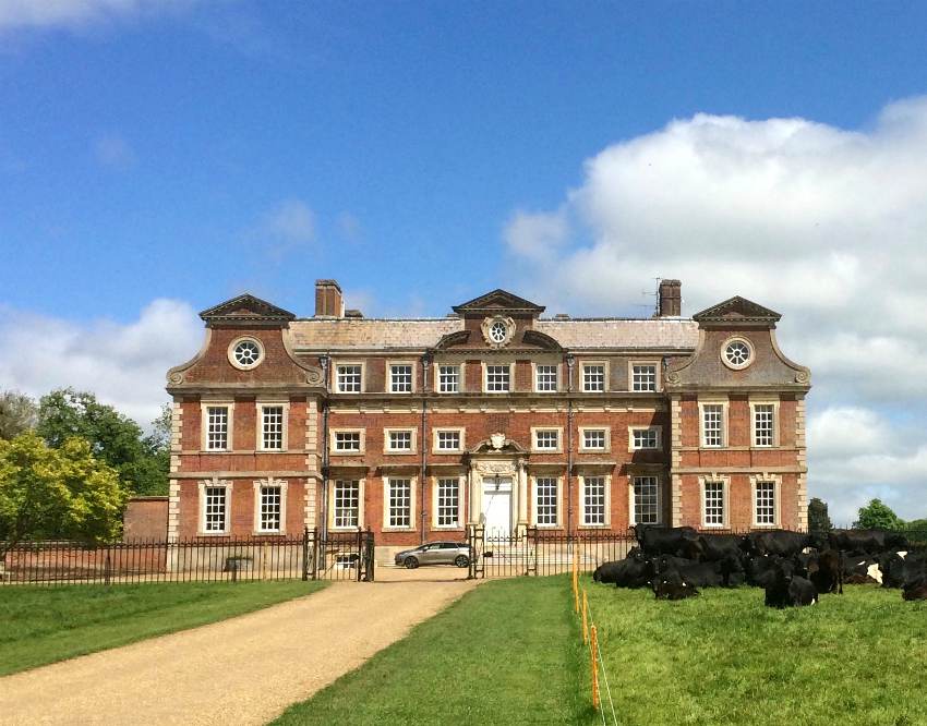 ground source heat pump system listed renewable energy thermal store ground loop