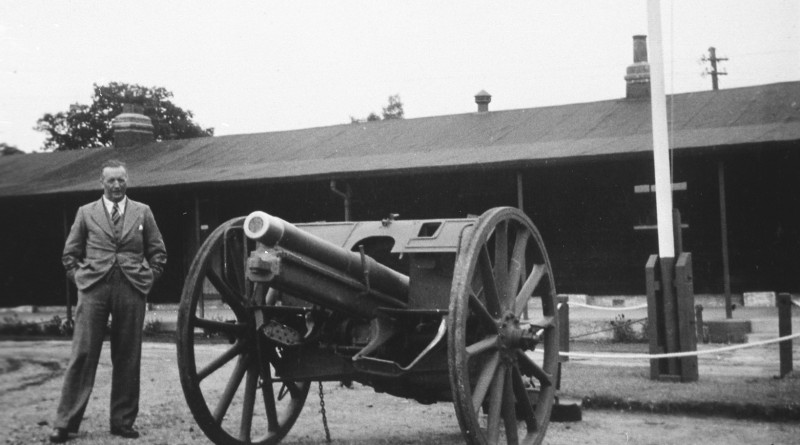 Baker was photographed with the Graincourt Gun in the 1930’s. The gun is now part of the Museum’s collection and sits in the First World War Hall.