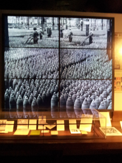 Women at work in a munitions factory. 