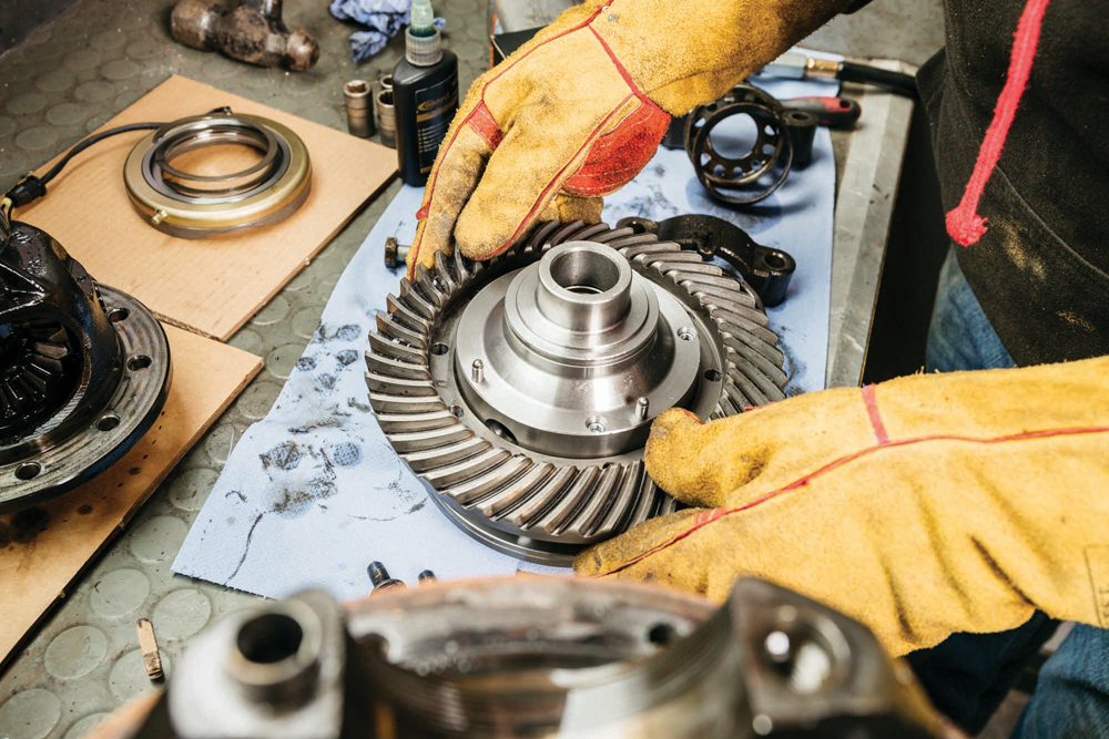 Adding a locking rear differential Land Rover Monthly