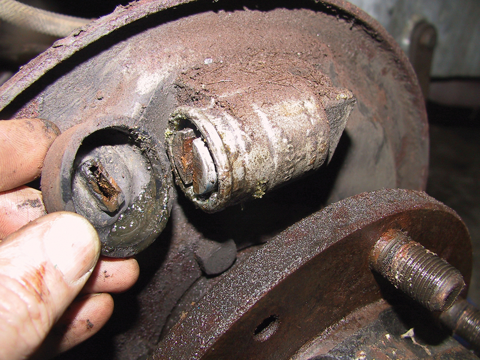 Brake fluid exposed Land Rover Monthly