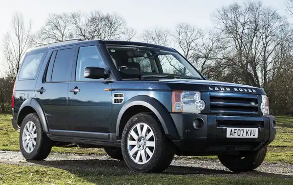 Disco values tumble as the storm approaches - Land Rover Monthly