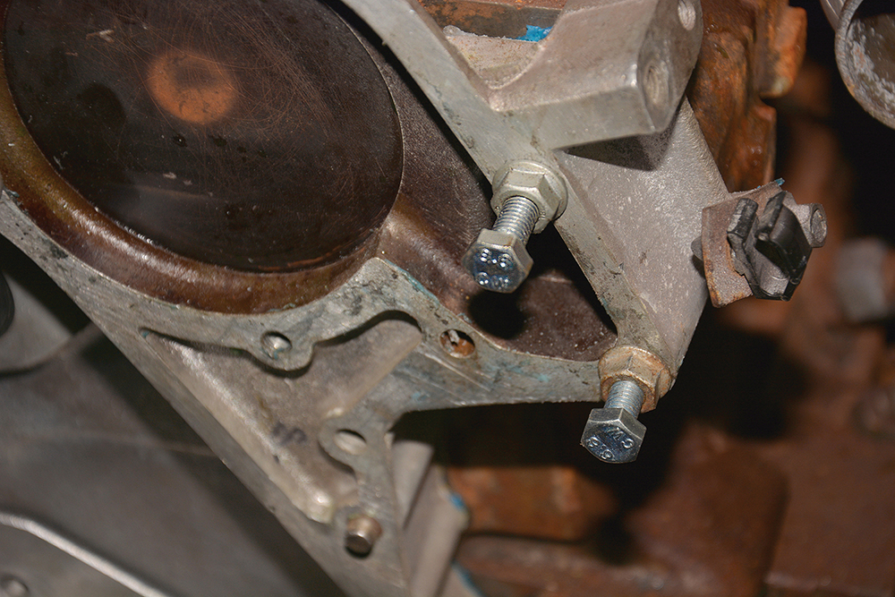 Repair a damaged Timing Belt Housing Land Rover Monthly