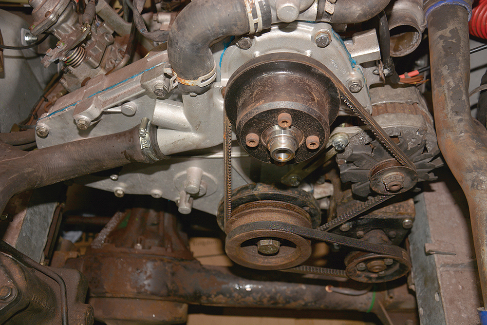 Repair a damaged Timing Belt Housing Land Rover Monthly