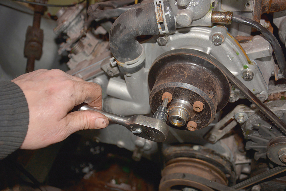 Repair a damaged Timing Belt Housing Land Rover Monthly