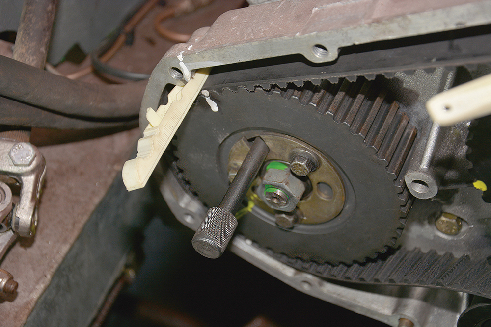 Repair a damaged Timing Belt Housing Land Rover Monthly