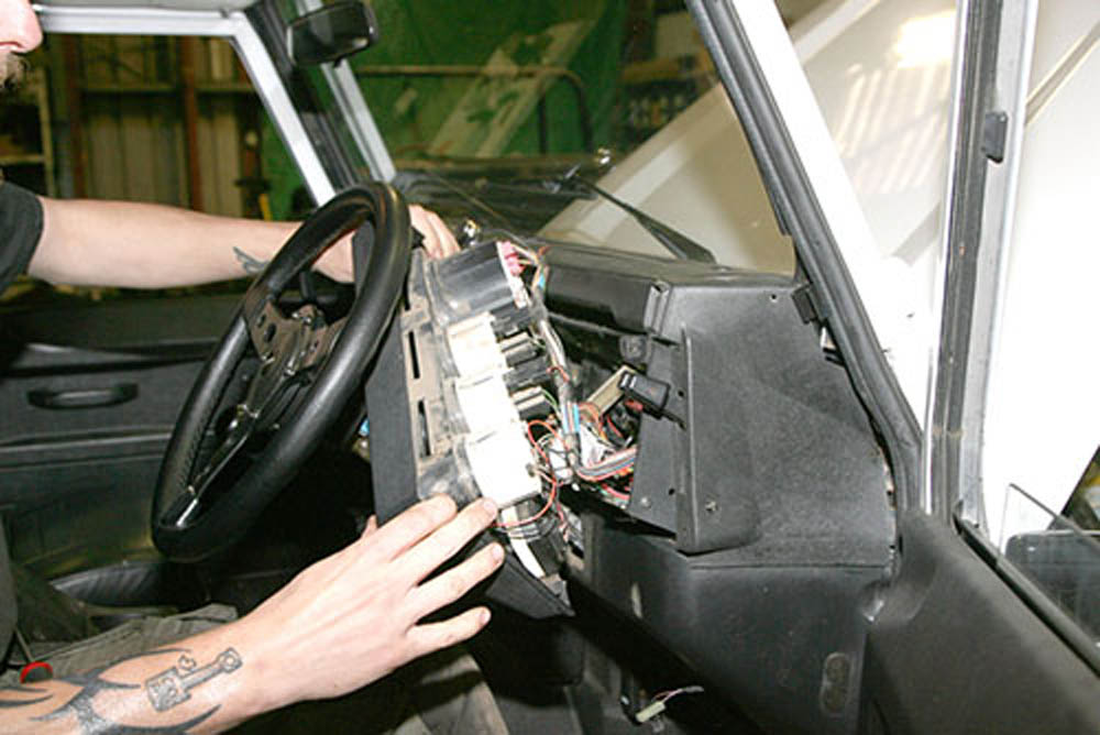 Fit a Defender heated windscreen Land Rover Monthly