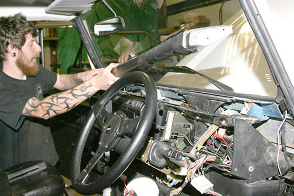 Fit a Defender heated windscreen Land Rover Monthly