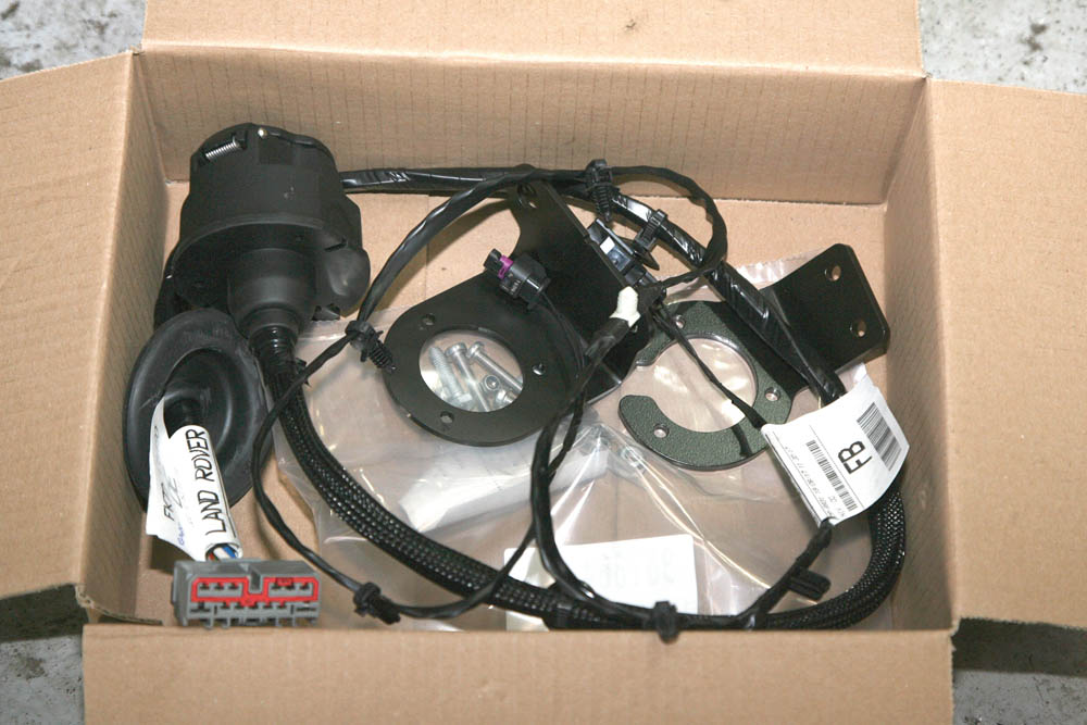 Install a tow kit on a Discovery Sport Land Rover Monthly