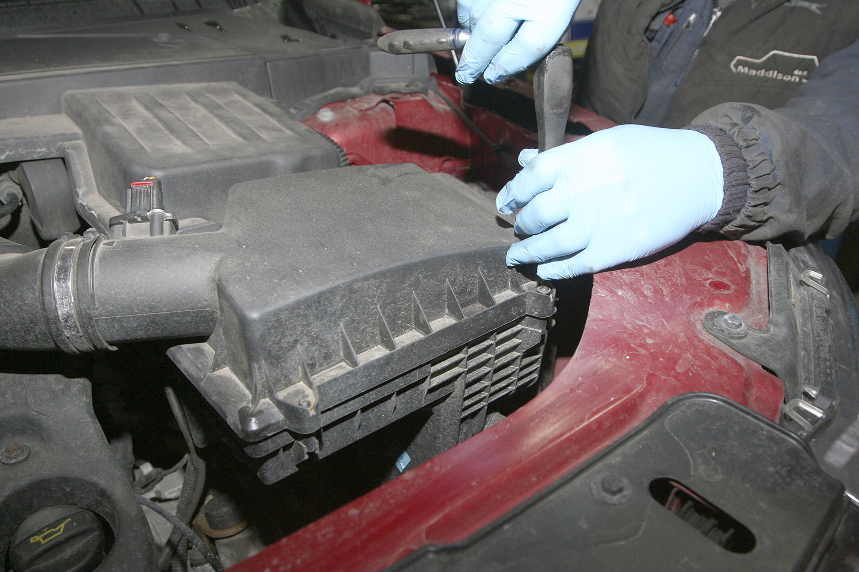 Service your Freelander 2 TD4 Land Rover Monthly