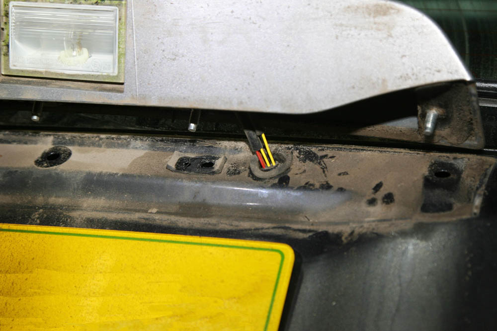 Repair your Freelander 2 tailgate Land Rover Monthly