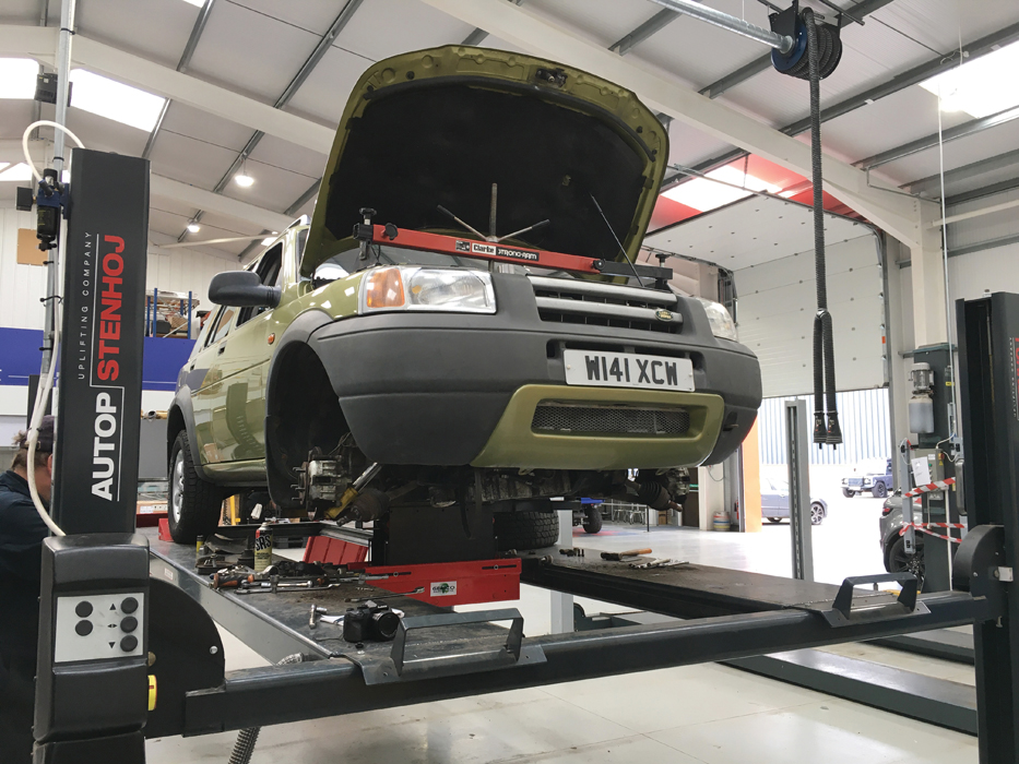 Project Freelander part 3 Timing belts Land Rover Monthly