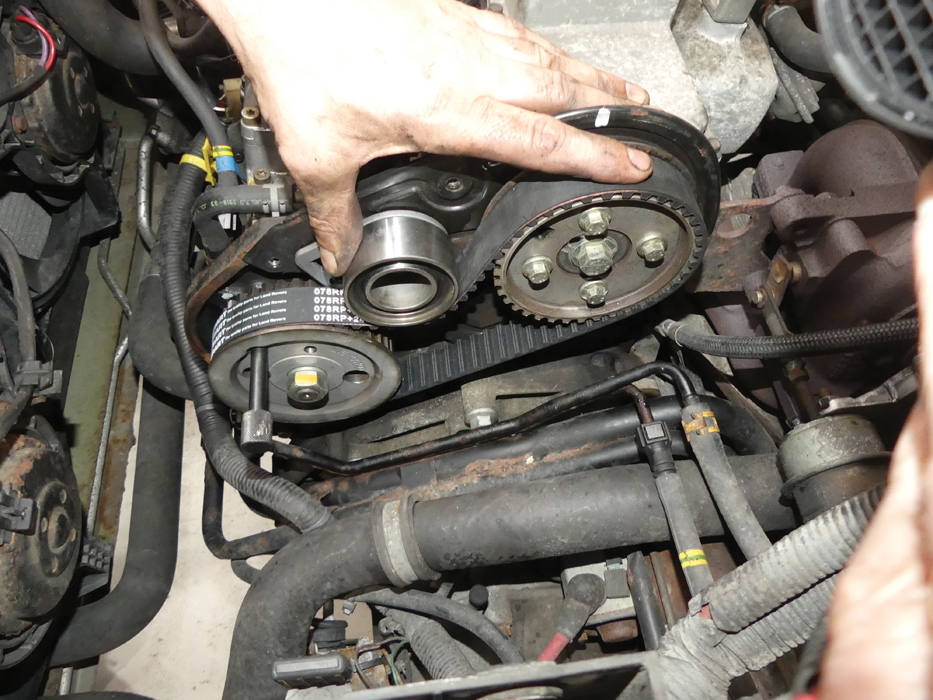 Project Freelander part 3 Timing belts Land Rover Monthly