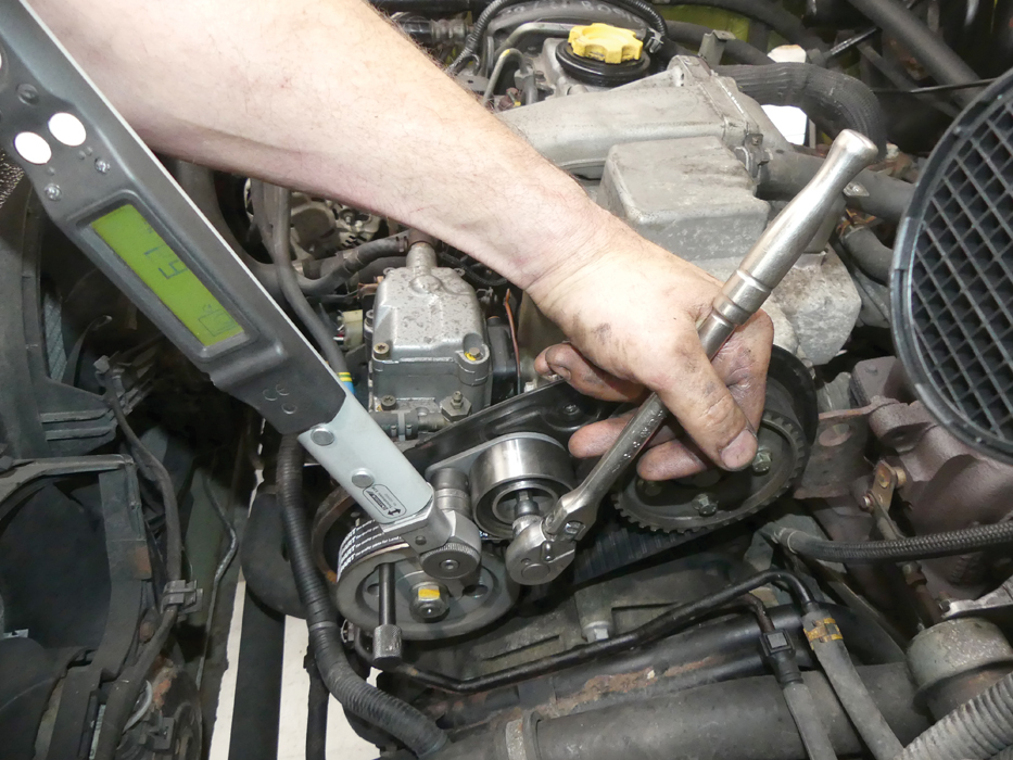 Project Freelander part 3 Timing belts Land Rover Monthly