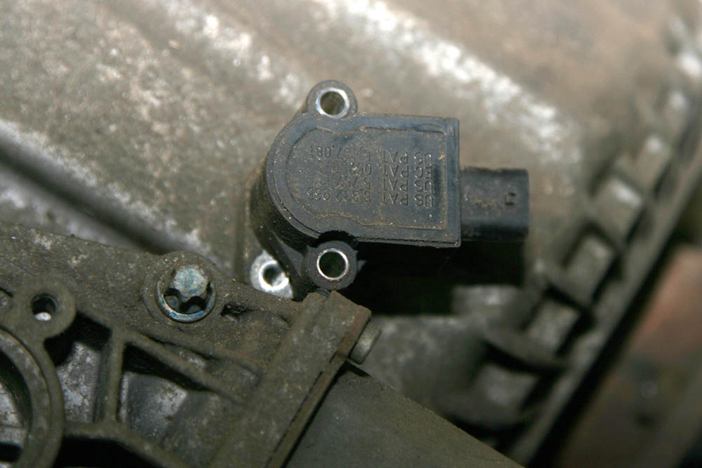 Replace an L322 Transfer Box Land Rover Monthly