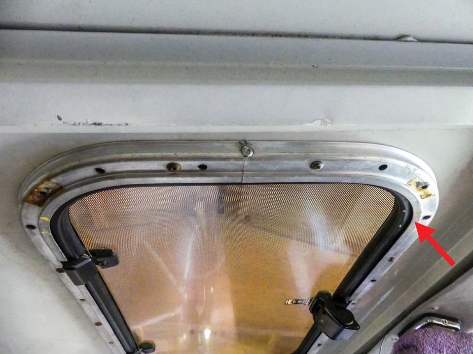 Find a sunroof leak and fix a headlining Land Rover Monthly