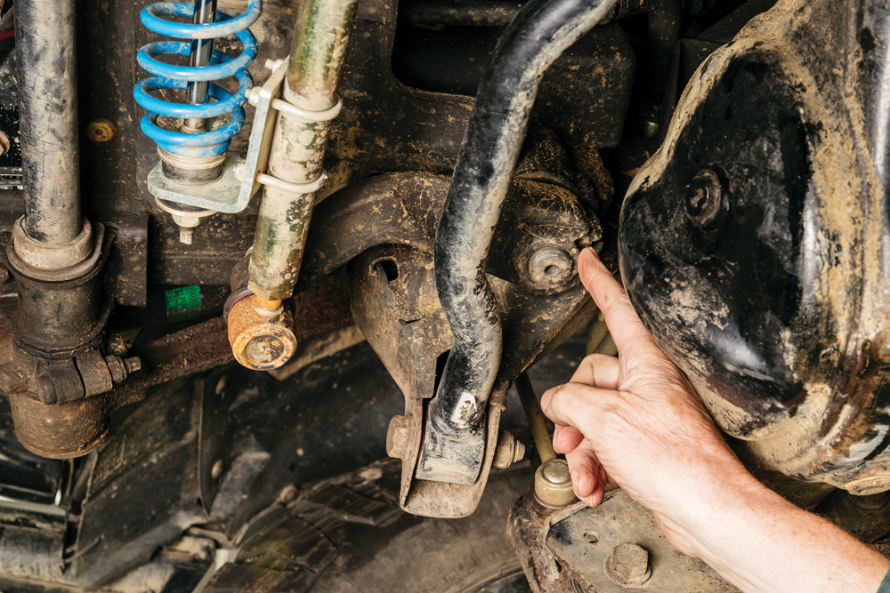 Service a Discovery 2 Td5 Land Rover Monthly