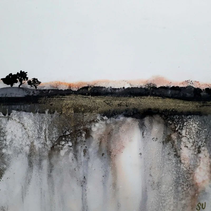 How to paint an abstract landscape using alcohol inks
