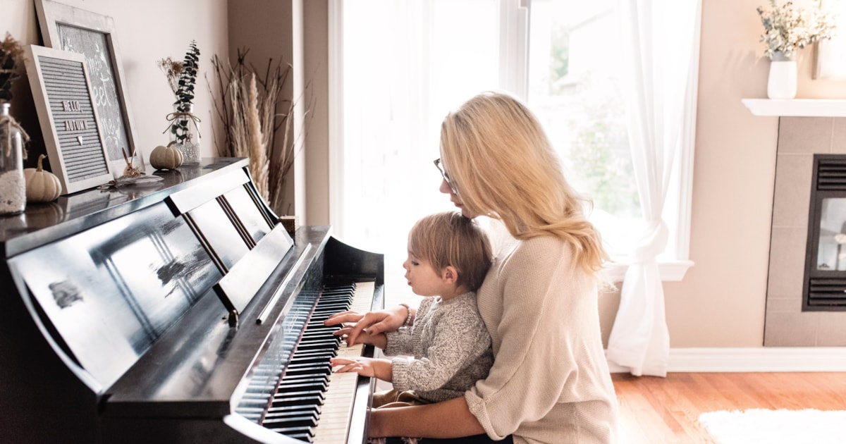 What is the best age to start learning the piano? Pianist