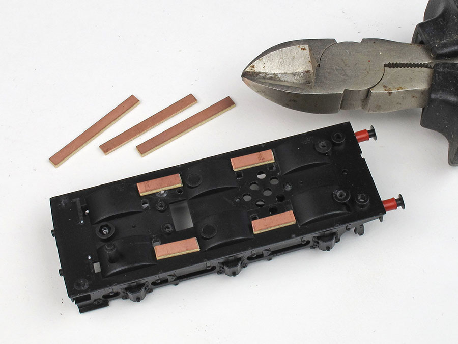 How to fit pickups to older model World Of Railways
