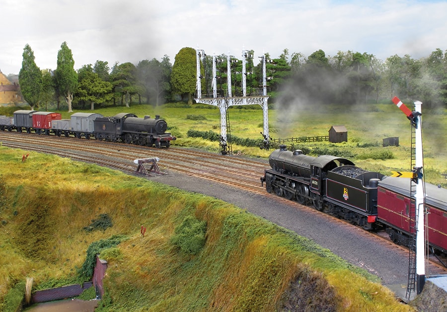 Retford in EM gauge World Of Railways