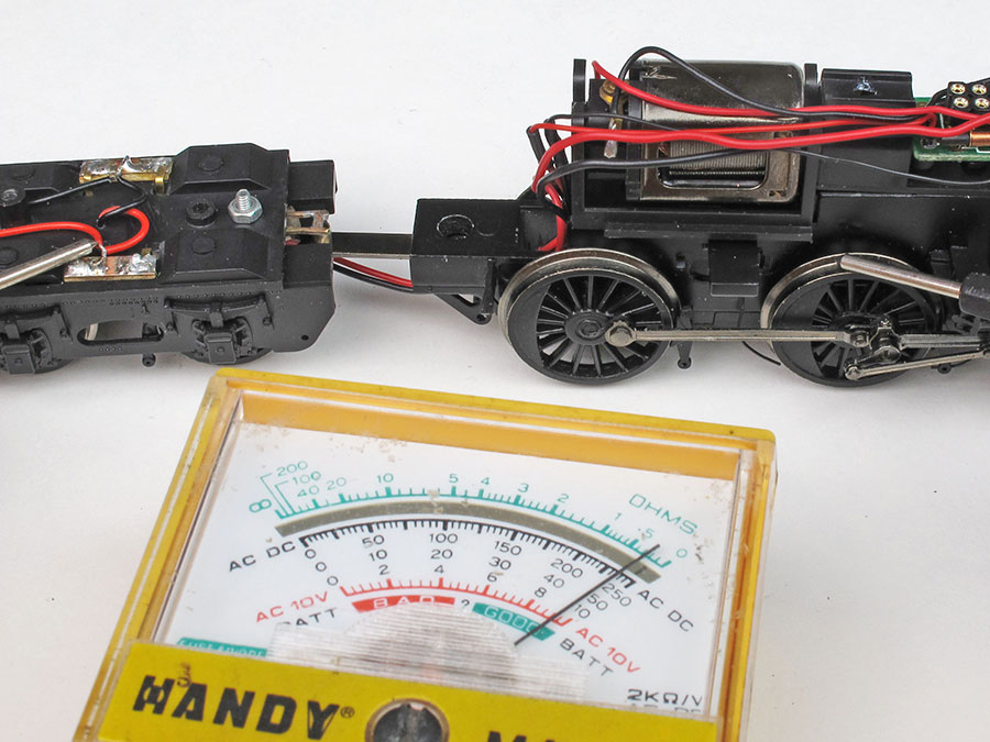 How to fit pickups to older model World Of Railways
