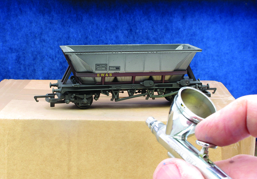 How to get started in airbrushing World Of Railways